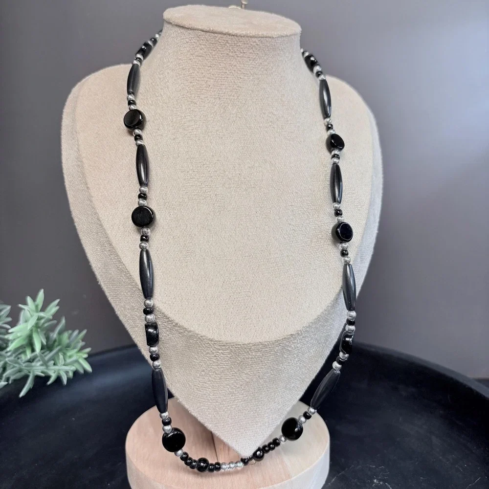 Black & Silver Beaded Necklace 22 In | Toggle | Gothic Minimalist | Witchy - Picture 5 of 6